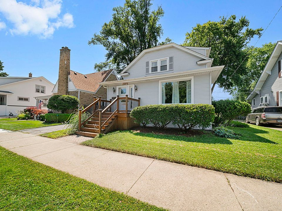 1st image of 1329 Henry Ave