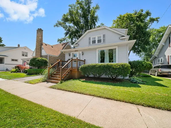 1329 Henry Ave, Des Plaines, IL 60016