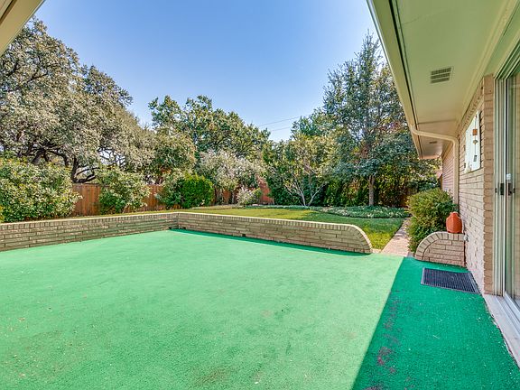2nd image of 7204 Stonetrail Dr