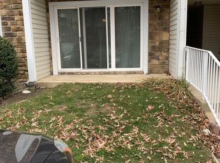 20 Mulberry Ct, Hamilton, NJ 08619