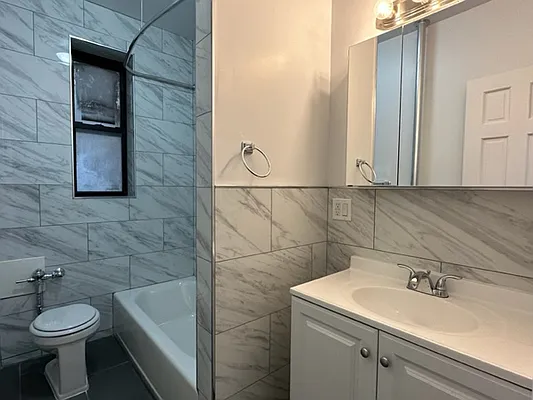 Rented by REAL New York | media 8