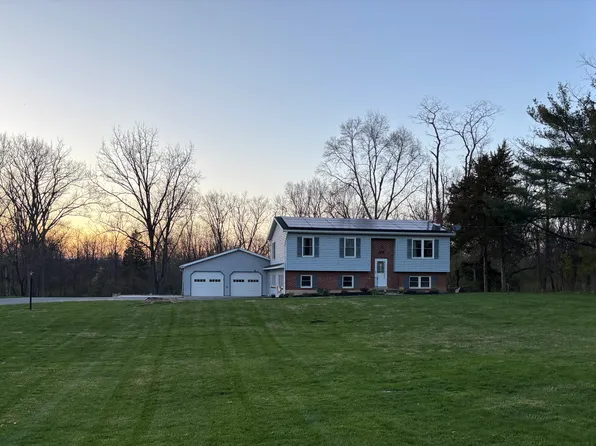 263 Barnstable Rd, Carlisle, PA 17015