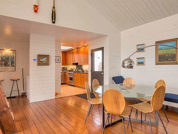 4th image of 157 Seascape Ln