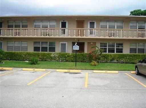 1st image of 128 Windsor Dr #F