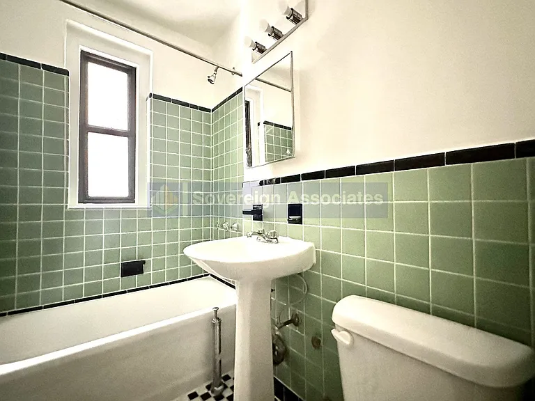 567 Fort Washington Ave #32 — Photo 9