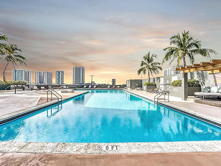 1750 N Bayshore Dr #3809 — Photo 16