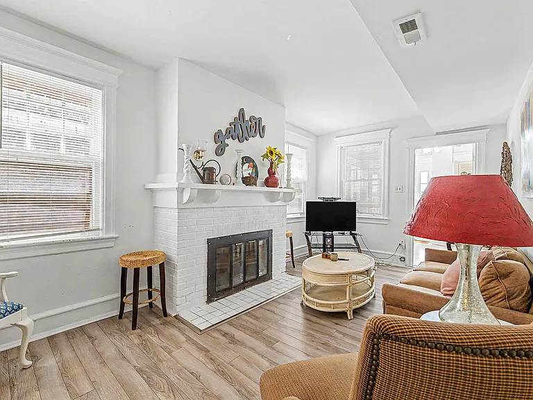5 N Newport Ave #1 — Photo 7