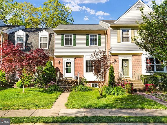2nd image of 6740 Sunset Woods Ct