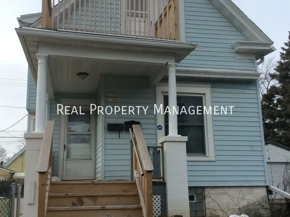 2149 S 83rd St, Milwaukee, WI 53219