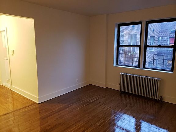 5th image of 3403 Foster Ave APT 6G