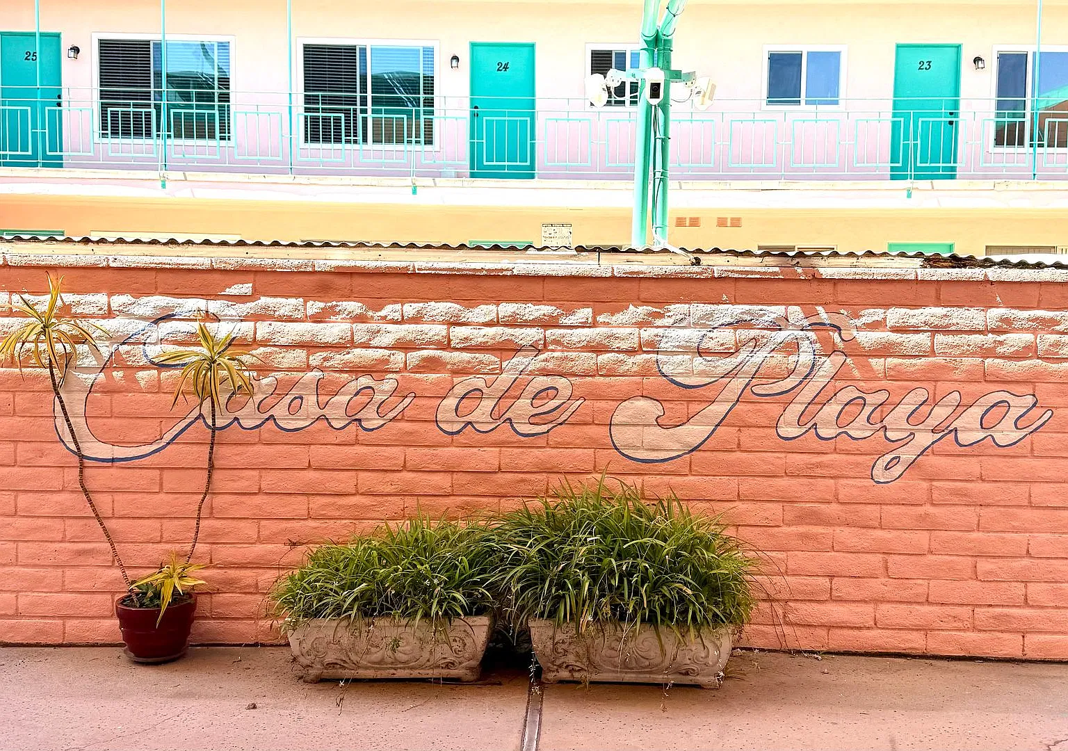 1 bed, $2,600 — Photo 2