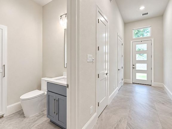 5th image of 12935 Shady Grove Ln