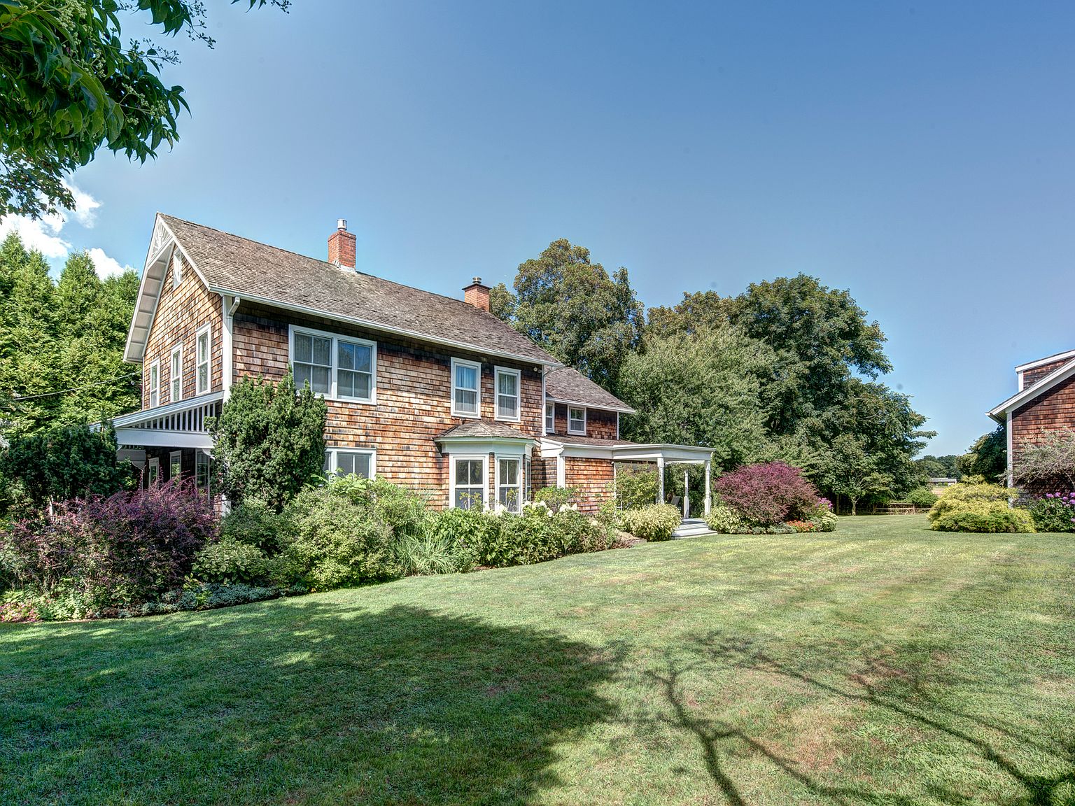 121 Butter Ln, Bridgehampton, NY 11932 Zillow