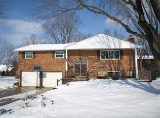 2313 Loris Dr, Dayton, OH 45449