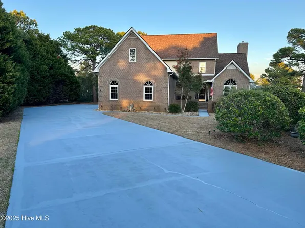 2904 Trailwood Drive SE, Southport, NC 28461