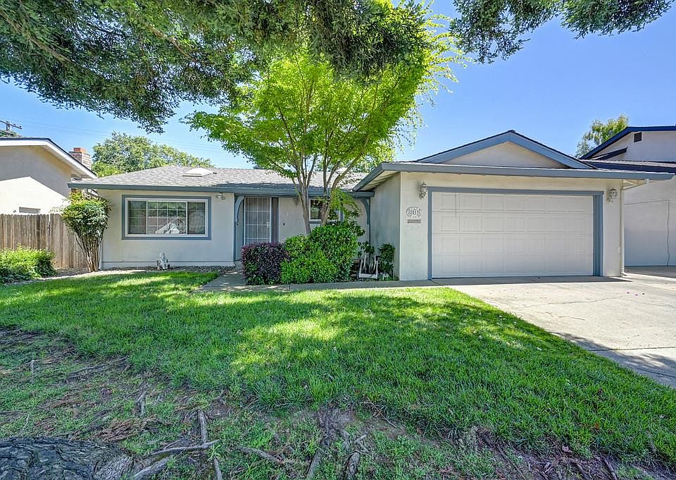 1st image of 2513 Knightwood Way