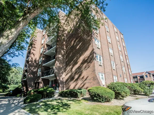 8748 W Summerdale Ave APT 3A, Chicago, IL 60656