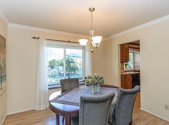 384 Alder Springs Dr-9