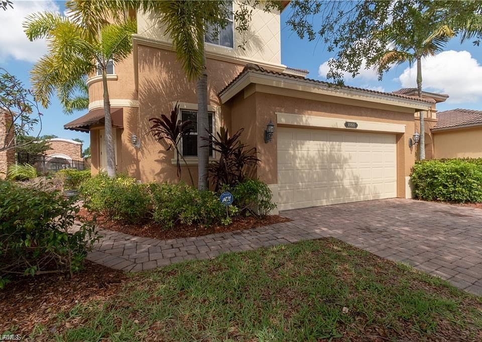 1st image of 20620 W Golden Elm Dr
