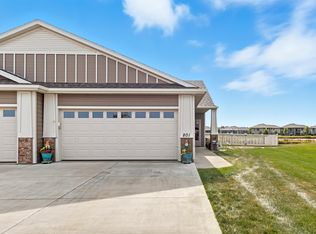 801 E El Dorado Ct, Sioux Falls, SD 57108