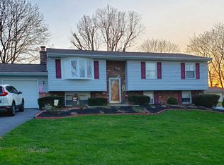 146 Weaver Ln, Hampstead, MD 21074