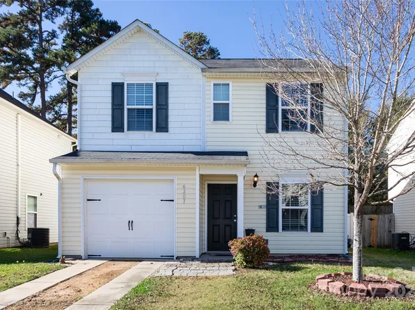 6307 Pennacook Dr, Charlotte, NC 28214