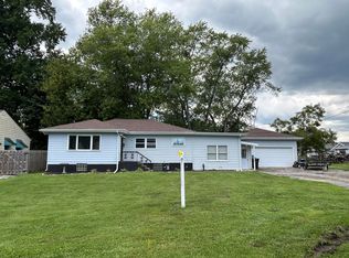 36 N Linda St, Hobart, IN 46342