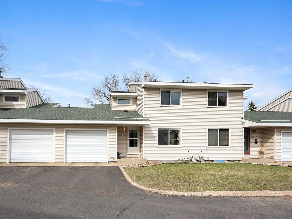 1st image of 2542 Stearns Way