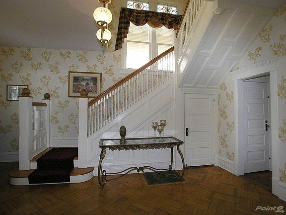 004_Foyer