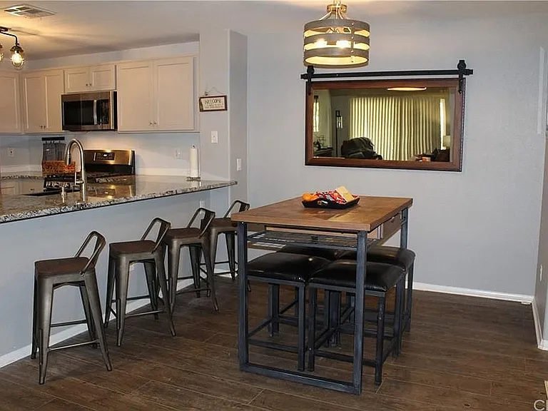 44760 Adam Ln — Photo 1