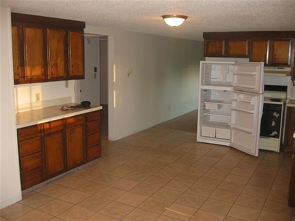 nice size kitchen