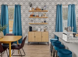 3045 W Tulsa St, Fayetteville, AR 72704