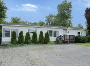 5249 Lapeer Rd, Burton, MI 48509