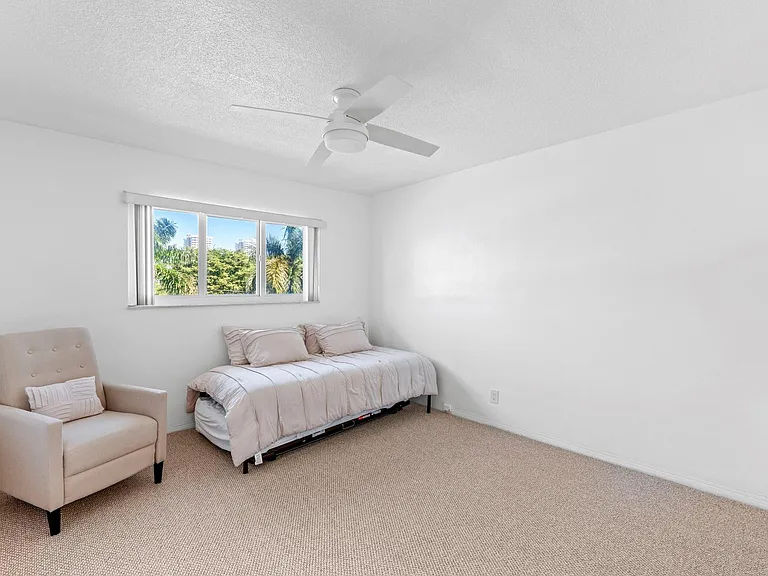 581 Blue Heron Dr #317-B — Photo 19