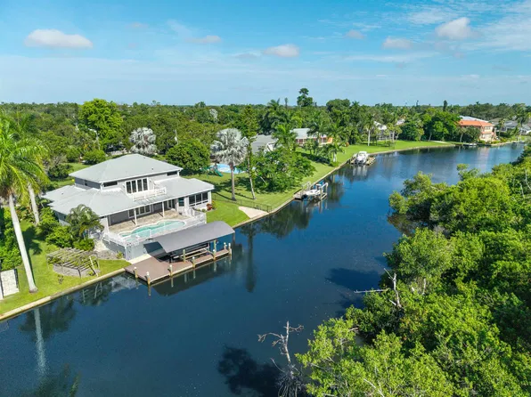 5539 Natoma Dr, Fort Myers, FL 33919