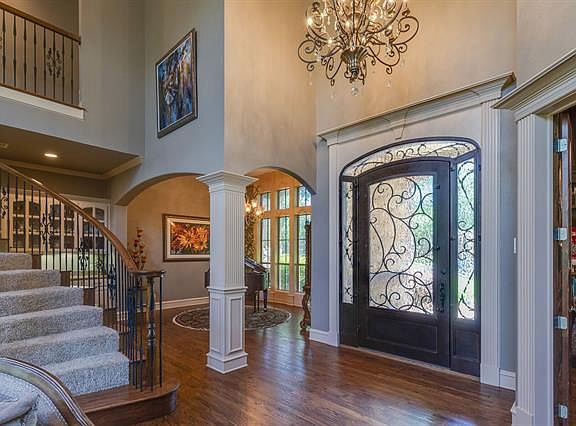 5th image of 1816 Barrington Dr
