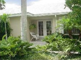 459 Picasso Dr, Nokomis, FL 34275