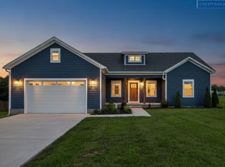 102 Castle St, McMinnville, TN 37110