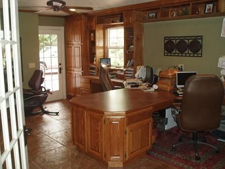 Custom Office