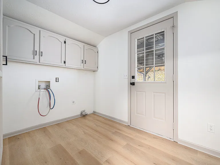 5145 N Corrington Ave — Photo 11