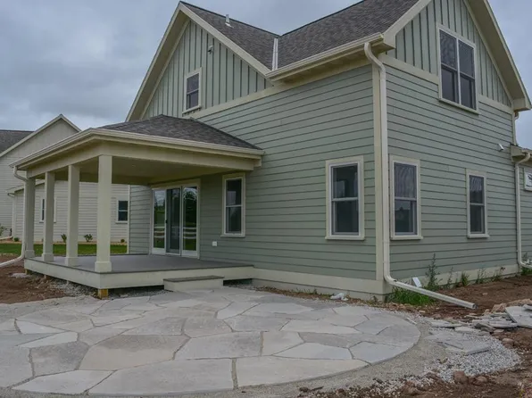 5232 Cobblestone Cir #19, Egg Harbor, WI 54209