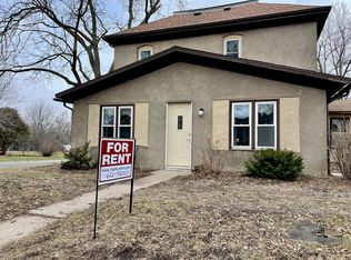 212 4th Ave NE #B, Arlington, MN 55307