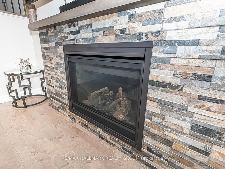 61 Duncanville St — Photo 9