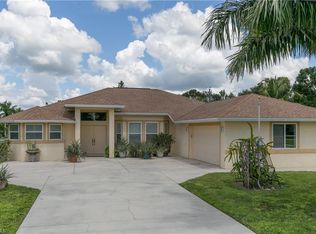 121 Shaw Blvd, Fort Myers, FL 33905