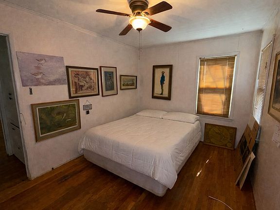 5th image of 3205 Hill Ave