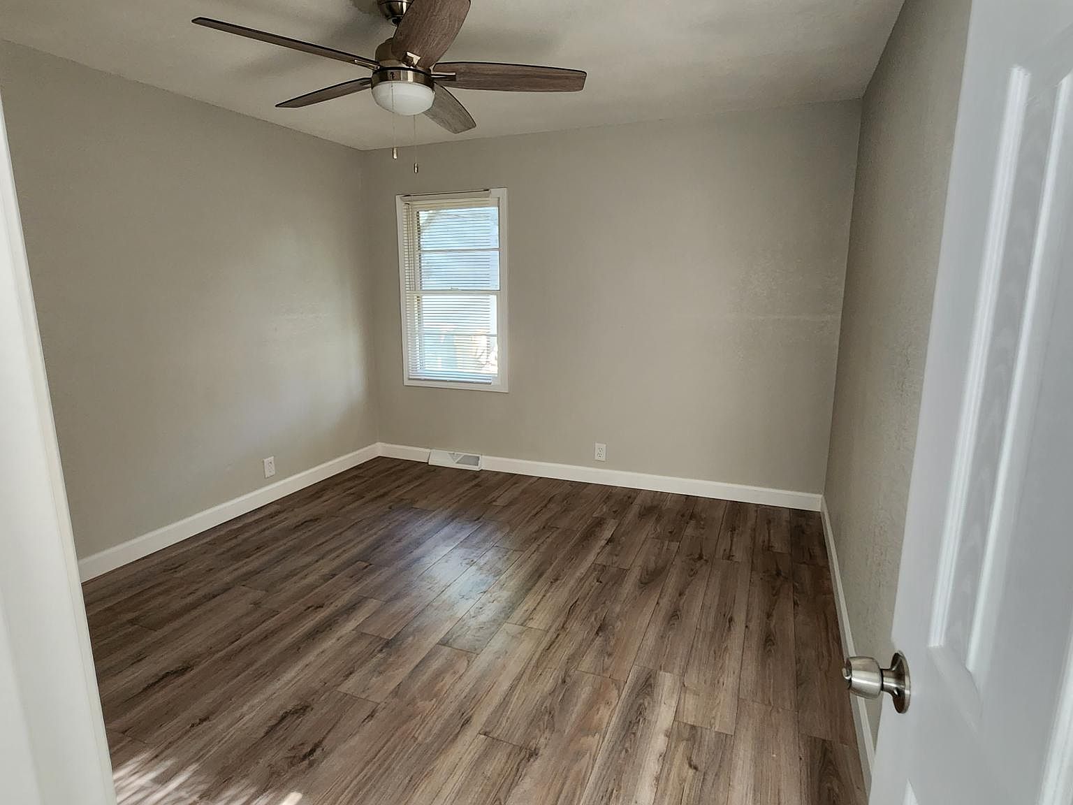 712 Lacy Ln, Belton, MO 64012 Zillow