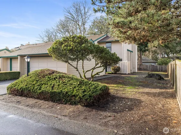 9213 77th Street SW #D, Lakewood, WA 98498