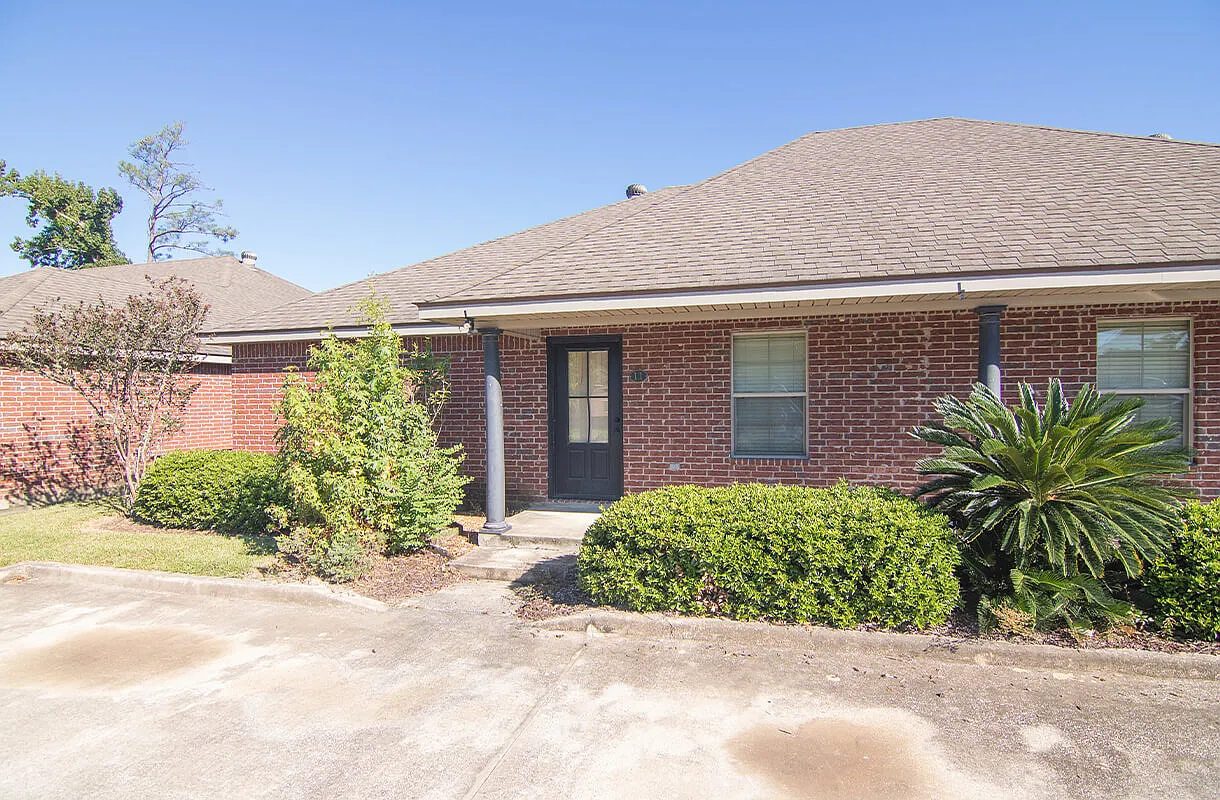 Peyton's Place — Photo 2