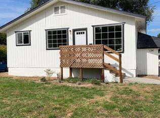 124 Smith Ave #A, Nampa, ID 83651