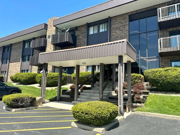 1500 Woodbridge Rd APT 2F, Joliet, IL 60436